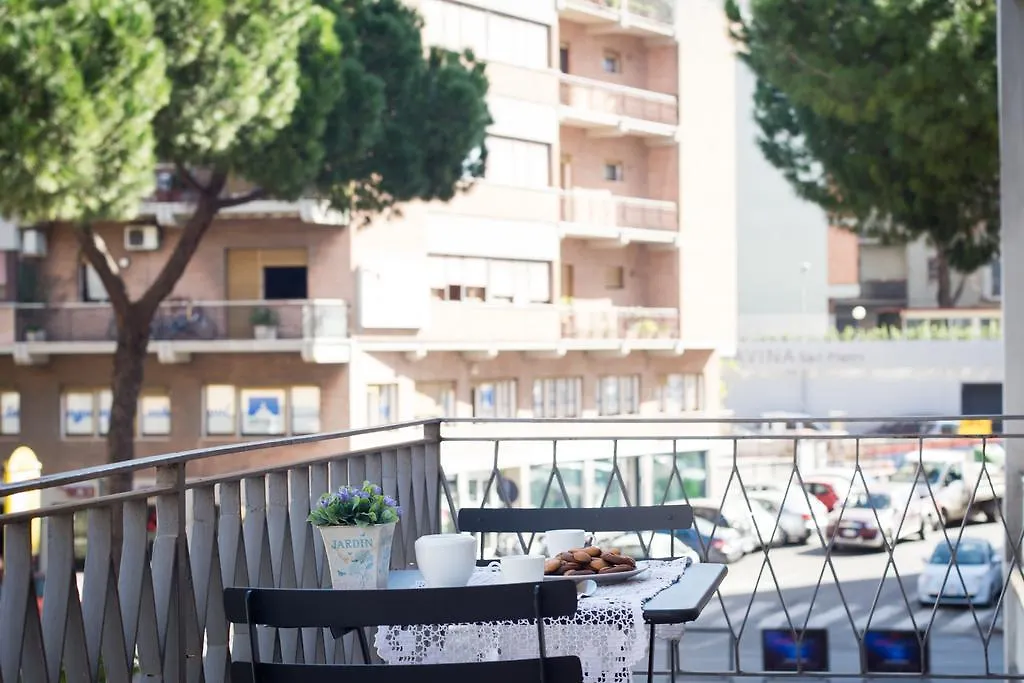 Gregory House Apartment Rome