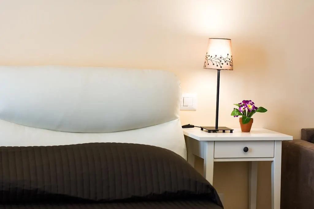Gregory House Apartment Rome